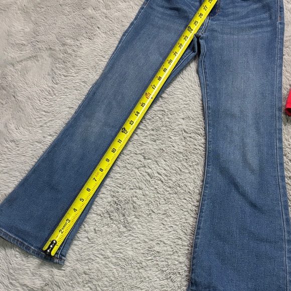 Levi's Kids Blue Jeans and Top - Picture 6 of 6